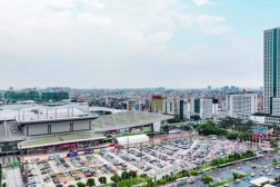 全新的局面!100万平米家居产业沃野上颠覆想象的故事正在发生,东莞餐桌